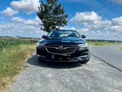 Schwarz Gebraucht 2017 Opel Insignia Limousine | 12.900 € (Fairer Preis)