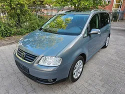 Grau Gebraucht 2005 VW Touran Highline Van / Kleinbus | 3.500 € (Fairer Preis)