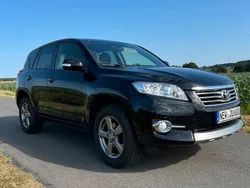 Schwarz Gebraucht 2013 Toyota RAV4 SUV | 12.250 €