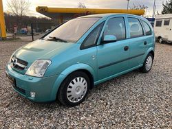 Grün Gebraucht 2004 Opel Meriva Van / Kleinbus | 2.890 € (Etwas zu teuer)