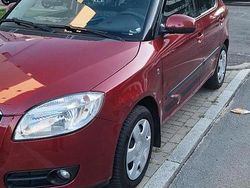 Rot Gebraucht 2008 Skoda Fabia Limousine | 1.499 € (Fairer Preis)