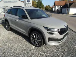 Stahl grau Gebraucht 2023 Skoda Kodiaq SportLine SUV | 44.580 € (Etwas zu teuer)