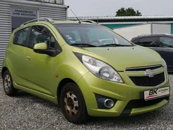 Grün Gebraucht 2010 Chevrolet Spark LT Kleinwagen | 2.990 € (Etwas zu teuer)