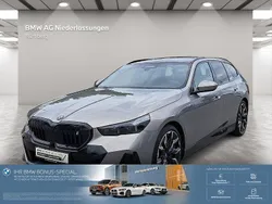 Grau Gebraucht 2024 BMW i5 M Sport Limousine | 63.895 €