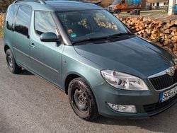 Grün Gebraucht 2013 Skoda Roomster Van / Kleinbus | 3.280 € (Guter Preis)