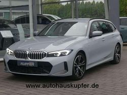 Brooklyngrau Gebraucht 2024 BMW 320 Performance Kombi | 38.900 € (Fairer Preis)