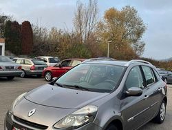 Grau Gebraucht 2009 Renault Clio GrandTour Dynamique Kombi | 4.800 €