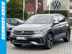Grau Gebraucht 2022 VW Tiguan Allspace R-line SUV | 41.990 €