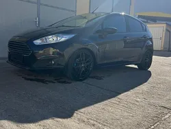 Schwarz Gebraucht 2016 Ford Fiesta Kleinwagen | 5.500 € (Fairer Preis)