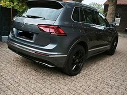 Grau Gebraucht 2017 VW Tiguan R-line SUV | 22.500 € (Superpreis)