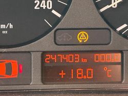 Schwarz Gebraucht 1999 BMW 523 Limousine | 2.300 € (Superpreis)