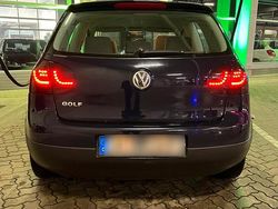 Blau Gebraucht 2006 VW Golf V Kleinwagen | 1.000 € (Fairer Preis)