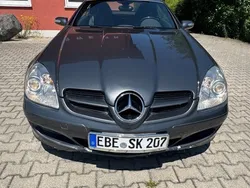 Schwarz Gebraucht 2005 Mercedes SLK200 Cabrio | 5.300 € (Etwas zu teuer)