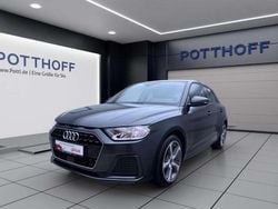 Grau Gebraucht 2021 Audi A1 Sportback Advanced Kleinwagen | 21.450 € (Guter Preis)