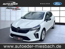 Weiß Gebraucht 2024 Renault Clio V Evolution Limousine | 16.790 € (Etwas zu teuer)