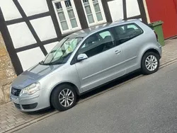 Silber Gebraucht 2005 VW Polo Comfortline Limousine | 2.400 € (Fairer Preis)