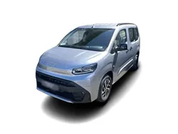Silber Neu 2025 Toyota Proace Verso City Kombi | 40.149 € (Guter Preis)