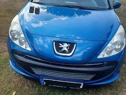 Blau Gebraucht 2012 Peugeot 206+ Kleinwagen | 2.200 € (Fairer Preis)