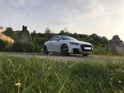 Weiß Gebraucht 2016 Audi TT RS Ambiente Coupé | 49.990 € (Fairer Preis)