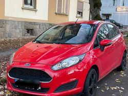 Rot Gebraucht 2017 Ford Fiesta Trend Kleinwagen | 5.100 € (Fairer Preis)
