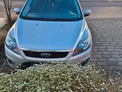 Grau Gebraucht 2008 Ford Focus Limousine | 3.250 € (Fairer Preis)