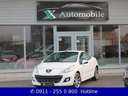 Weiß Gebraucht 2012 Peugeot 207 CC Roland Garros Cabrio | 4.749 € (Fairer Preis)