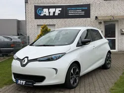 Weiß Gebraucht 2017 Renault Zoe Intens Kleinwagen | 7.500 € (Fairer Preis)