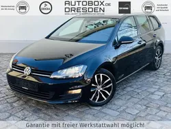 Deep black perleffekt (schwarz) Gebraucht 2014 VW Golf VII Comfortline Limousine | 11.880 € (Fairer Preis)