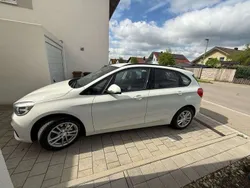 Gebraucht 2016 BMW 218 Active Tourer Van / Kleinbus | 13.500 € (Fairer Preis)