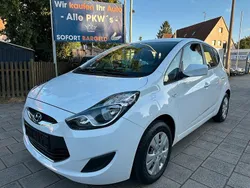 Weiß Gebraucht 2015 Hyundai ix20 Edition Van / Kleinbus | 6.699 € (Fairer Preis)
