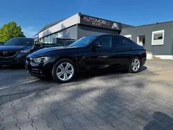 Black sapphire metallic Gebraucht 2017 BMW 320 Sport Line Limousine | 19.999 € (Fairer Preis)