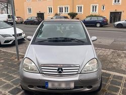 Silber Gebraucht 2001 Mercedes A160 Limousine | 900 € (Guter Preis)