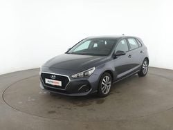 Grau Gebraucht 2020 Hyundai i30 Trend Limousine | 15.190 € (Fairer Preis)