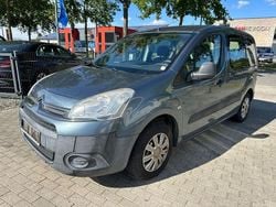 Grau Gebraucht 2012 Citroën Berlingo Attraction Van / Kleinbus | 2.790 €