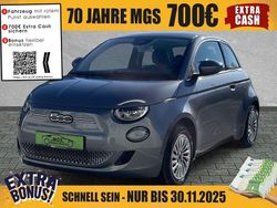 Grau Gebraucht 2022 Fiat 500e Action Limousine | 12.690 € (Guter Preis)