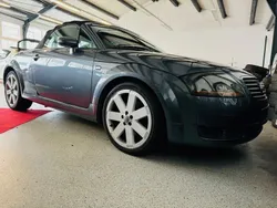 Grau Gebraucht 2002 Audi TT Roadster Cabrio | 6.250 € (Fairer Preis)