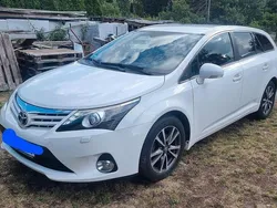 Weiß Gebraucht 2014 Toyota Avensis Edition Kombi | 9.990 € (Fairer Preis)