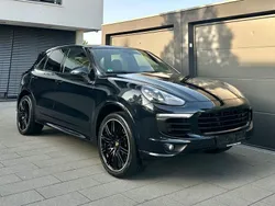 Blau Gebraucht 2015 Porsche Cayenne SUV | 38.400 € (Teuer)