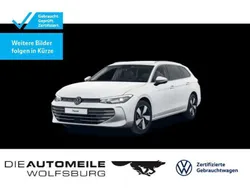 Weiß Gebraucht 2024 VW Passat Business Kombi | 39.790 € (Etwas zu teuer)