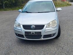 Silber Gebraucht 2008 VW Polo Comfortline Limousine | 1.999 € (Fairer Preis)
