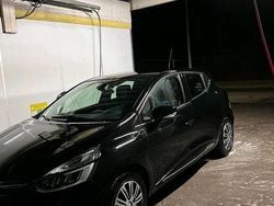 Schwarz Gebraucht 2019 Renault Clio V Kleinwagen | 13.100 € (Teuer)