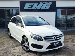 Weiß Gebraucht 2017 Mercedes B200 AMG line Van / Kleinbus | 16.770 € (Guter Preis)