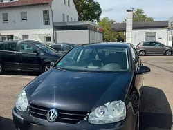 Schwarz Gebraucht 2005 VW Golf V Limousine | 3.900 € (Etwas zu teuer)