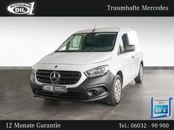 Arktikweiss Gebraucht 2022 Mercedes Citan 112 Van / Kleinbus | 15.650 € (Fairer Preis)