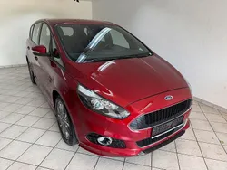 Rot Gebraucht 2018 Ford S-MAX ST-Line Van / Kleinbus | 21.950 € (Guter Preis)