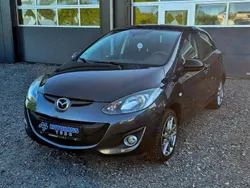 Graphitgrau metallic (metallic) Gebraucht 2013 Mazda 2 Kenko Limousine | 6.200 € (Fairer Preis)
