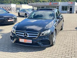 Schwarz Gebraucht 2020 Mercedes E220 AMG line Limousine | 29.900 € (Fairer Preis)
