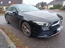 Schwarz Gebraucht 2020 Mercedes A180 Limousine | 19.600 € (Fairer Preis)