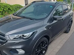 Grau Gebraucht 2019 Ford Kuga ST-Line SUV | 14.900 € (Guter Preis)