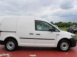 Weiß Gebraucht 2020 VW Caddy Van / Kleinbus | 17.590 € (Fairer Preis)